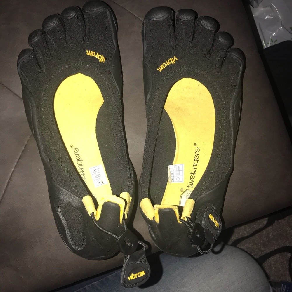 Water shoes